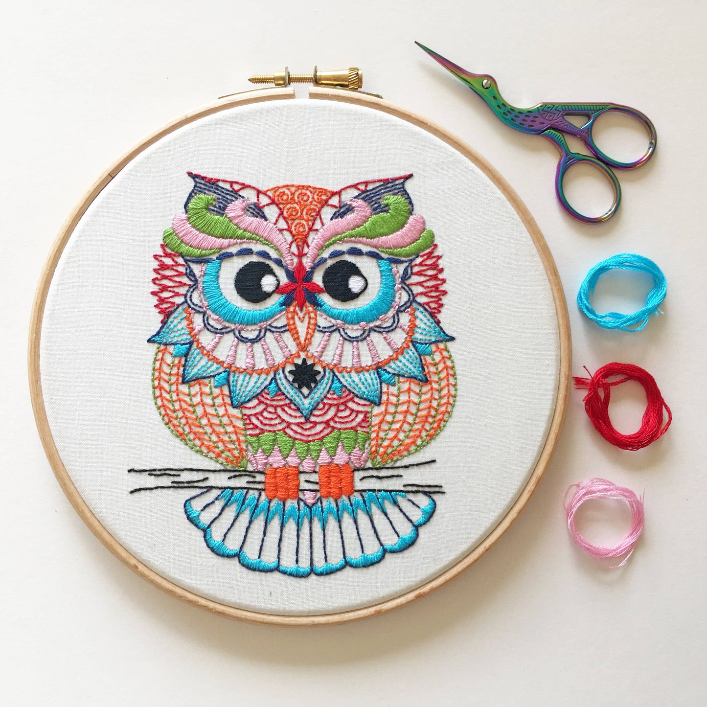 Bright Owl Embroidery Kit – Easy Craft for Seniors | Relaxing & Fun Needlework for Adults