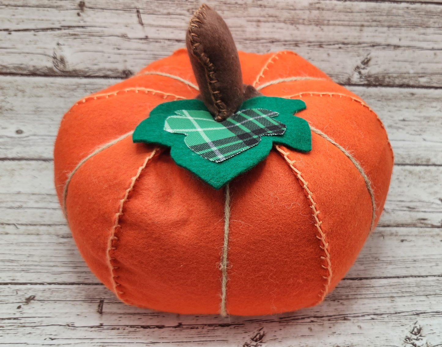 Cozy Felt Pumpkin DIY Kit – Complete All-in-One Craft Kit for Adorable Fall Decor