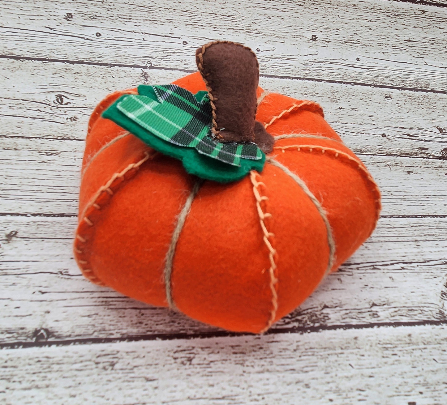 Cozy Felt Pumpkin DIY Kit – Complete All-in-One Craft Kit for Adorable Fall Decor